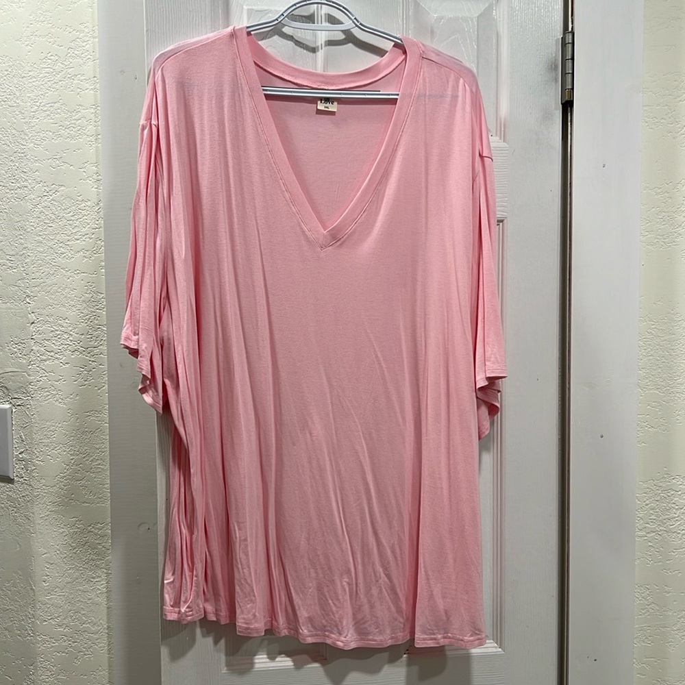 Women’s T-shirt Sew in Love
